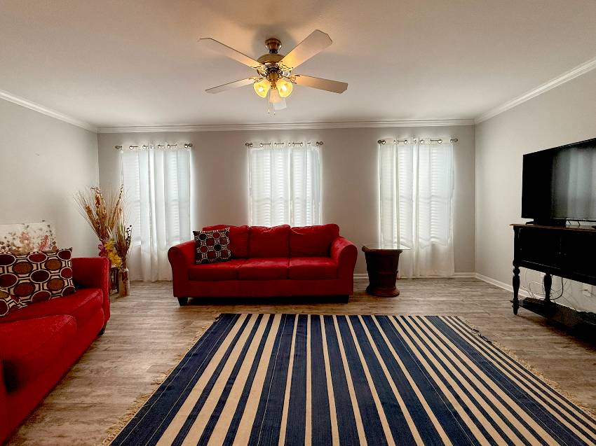 16 Peach Ave a Bradenton, FL Mobile or Manufactured Home for Sale